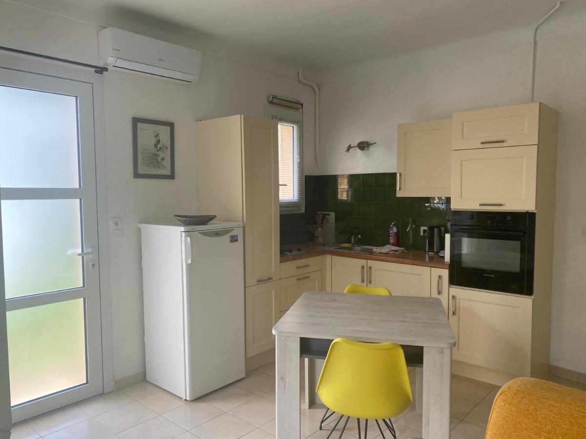 studio avec parking à 2 min à pied de la plage Argelès-sur-Mer Extérieur photo